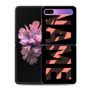 Пластиковый чехол на Samsung Galaxy Z Flip с принтом NAME