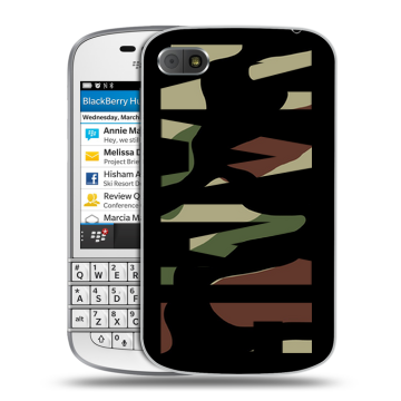 Пластиковый чехол на BlackBerry Q10 с принтом NAME