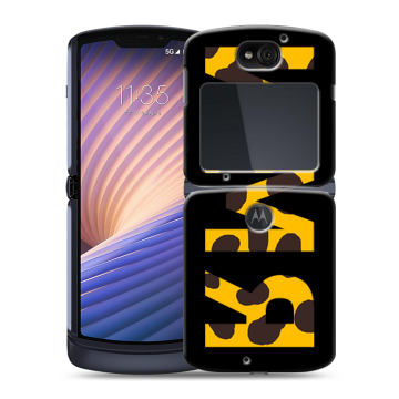 Пластиковый чехол на Motorola Razr 5G с принтом ИМЯ