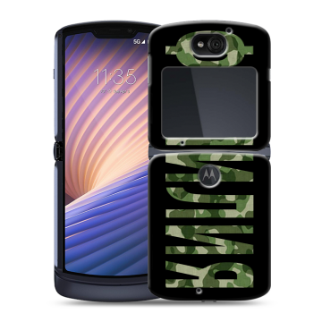 Пластиковый чехол на Motorola Razr 5G с принтом ФАМИЛИЯ