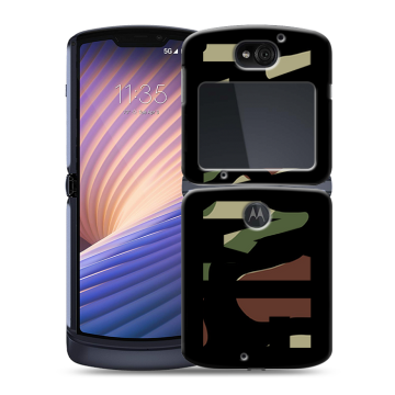 Пластиковый чехол на Motorola Razr 5G с принтом NAME