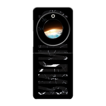 Пластиковый чехол на Tecno Phantom V Flip с принтом ФАМИЛИЯ