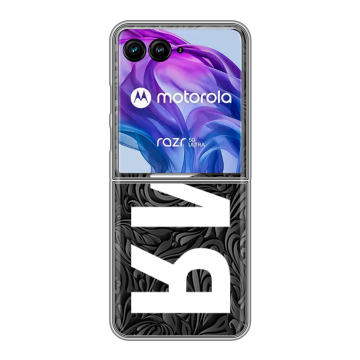 Пластиковый чехол на Motorola Razr 50 Ultra с принтом ИМЯ