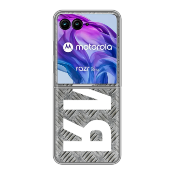 Пластиковый чехол на Motorola Razr 50 Ultra с принтом ИМЯ