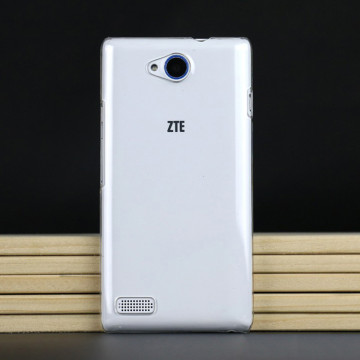 Пластиковый транспарентный чехол для ZTE Blade G Lux Пластиковый транспарентный чехол для ZTE Blade G Lux