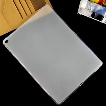 Силиконовый матовый полупрозрачный чехол для Ipad Pro