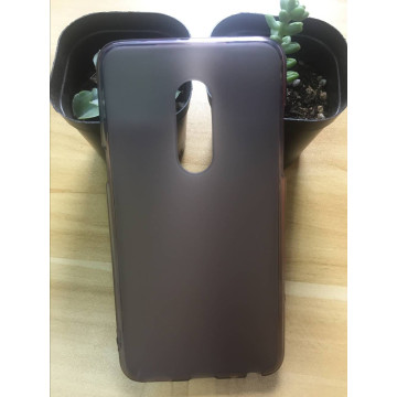 Силиконовый матовый полупрозрачный чехол для Meizu 15