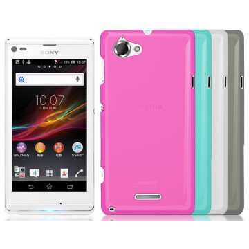 Силиконовый матовый полупрозрачный чехол для Sony Xperia L