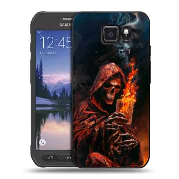 Пластиковый чехол на Samsung Galaxy S6 Active с принтом Скелет и карты