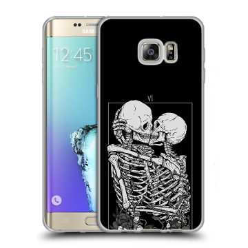 Пластиковый чехол на Samsung Galaxy S6 Edge Plus с принтом Поцелуй скелетов