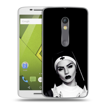 Пластиковый чехол на Motorola Moto X Play с принтом монашка