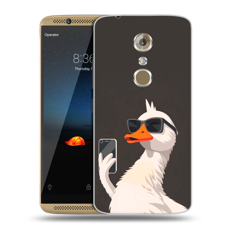 Пластиковый чехол на ZTE Axon 7 с принтом утка в очках Пластиковый чехол на ZTE Axon 7 с принтом утка в очках