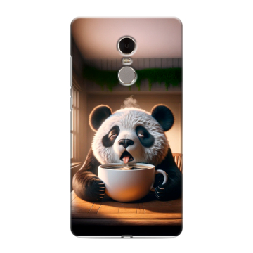 Силиконовый противоударный чехол на Xiaomi RedMi Note 4 с принтом смешная панда Силиконовый противоударный чехол на Xiaomi RedMi Note 4 с принтом смешная панда