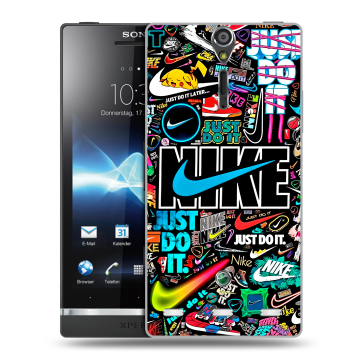 Пластиковый чехол на Sony Xperia S с принтом найк nike черный