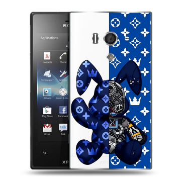 Пластиковый чехол на Sony Xperia acro S с принтом Луи робот