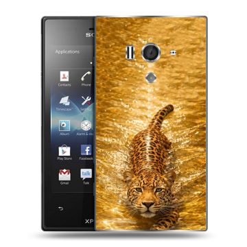 Пластиковый чехол на Sony Xperia acro S с принтом женский