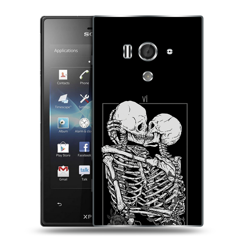 Пластиковый чехол на Sony Xperia acro S с принтом Поцелуй скелетов Пластиковый чехол на Sony Xperia acro S с принтом Поцелуй скелетов