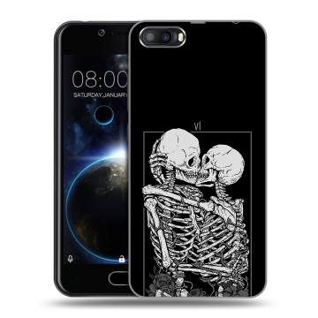 Пластиковый чехол на Doogee Shoot 2 с принтом Поцелуй скелетов