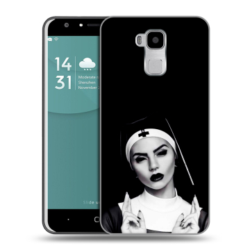 Пластиковый чехол на Doogee Y6 с принтом монашка