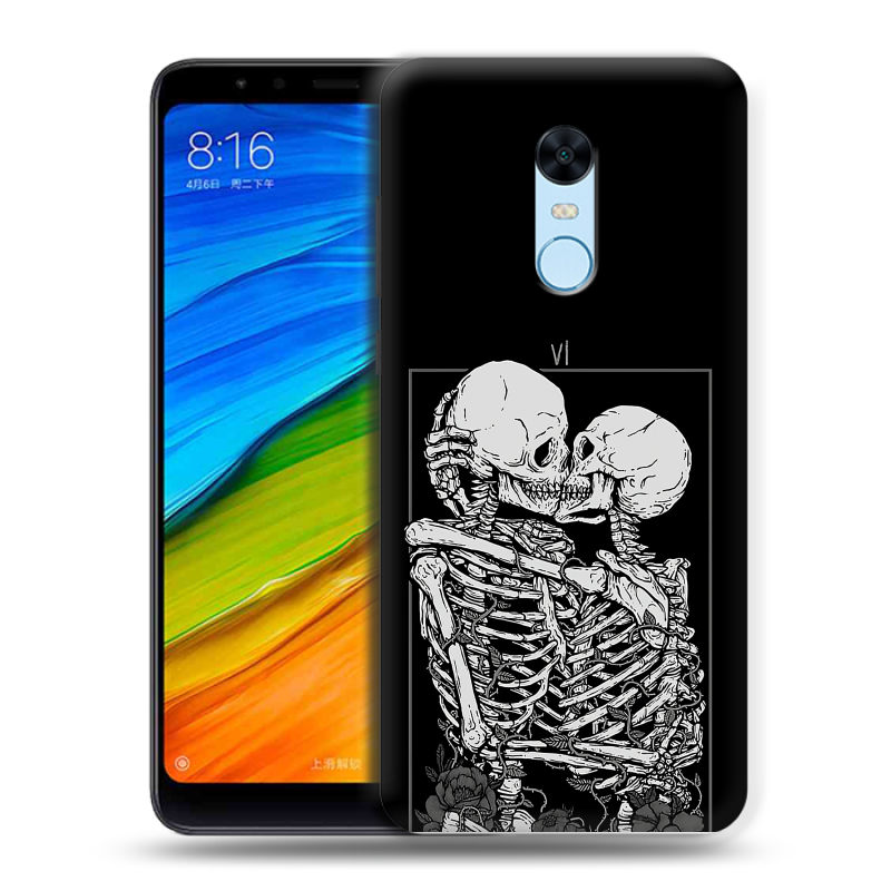 Пластиковый чехол на Xiaomi RedMi 5 Plus с принтом Поцелуй скелетов Пластиковый чехол на Xiaomi RedMi 5 Plus с принтом Поцелуй скелетов