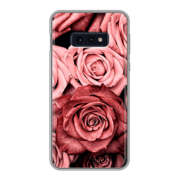 Силиконовый чехол на Samsung Galaxy S10e с принтом Цветы розы Силиконовый чехол на Samsung Galaxy S10e с принтом Цветы розы