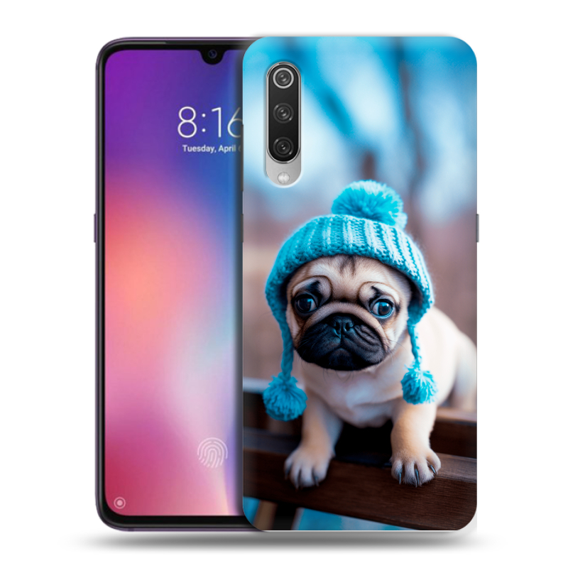 Силиконовый противоударный чехол на Xiaomi Mi9 с принтом Мопс в шапке Силиконовый противоударный чехол на Xiaomi Mi9 с принтом Мопс в шапке