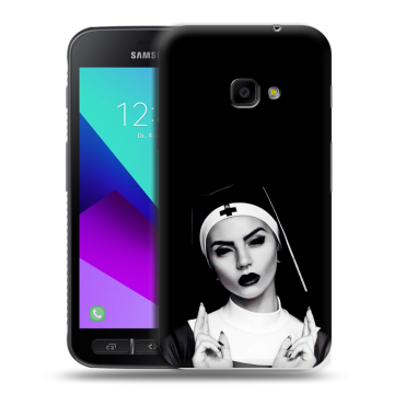 Пластиковый чехол на Samsung Galaxy Xcover 4 с принтом монашка