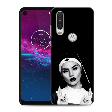 Силиконовый чехол на Motorola One Action с принтом монашка