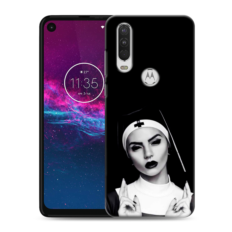 Силиконовый чехол на Motorola One Action с принтом монашка Силиконовый чехол на Motorola One Action с принтом монашка