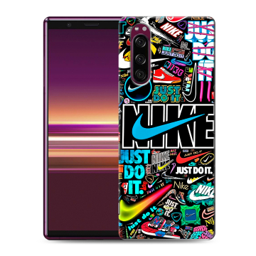 Силиконовый чехол на Sony Xperia 5 с принтом найк nike черный