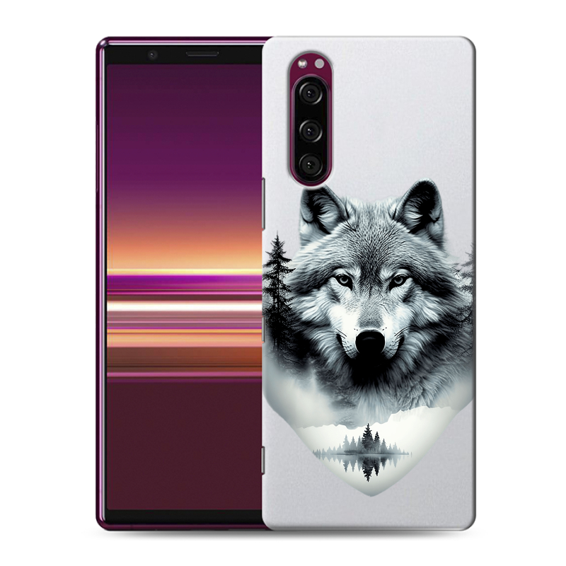 Пластиковый чехол на Sony Xperia 5 с принтом Волк в лесу Пластиковый чехол на Sony Xperia 5 с принтом Волк в лесу