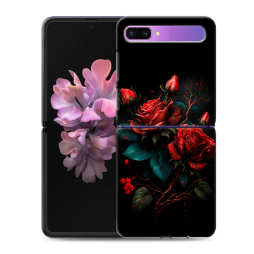 Пластиковый чехол на Samsung Galaxy Z Flip с принтом Розы красные