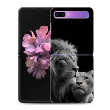 Пластиковый чехол на Samsung Galaxy Z Flip с принтом Лев кошки Пластиковый чехол на Samsung Galaxy Z Flip с принтом Лев кошки
