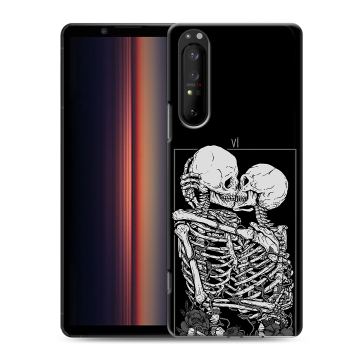 Силиконовый чехол на Sony Xperia 1 II с принтом Поцелуй скелетов