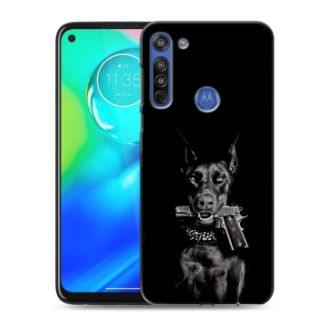 Силиконовый чехол на Motorola Moto G8 с принтом Доберман и пистолет