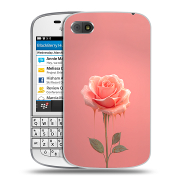 Пластиковый чехол на BlackBerry Q10 с принтом Розовая роза