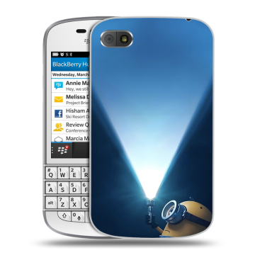 Пластиковый чехол на BlackBerry Q10 с принтом Миньоны Пластиковый чехол на BlackBerry Q10 с принтом Миньоны