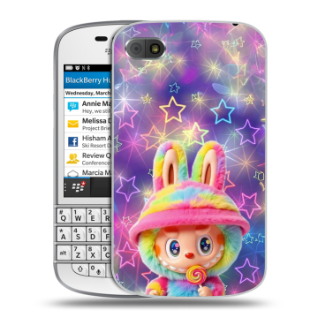 Пластиковый чехол на BlackBerry Q10 с принтом Labubu Лабубу Пластиковый чехол на BlackBerry Q10 с принтом Labubu Лабубу