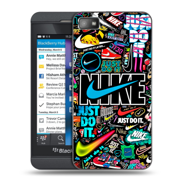 Пластиковый чехол на BlackBerry Z10 с принтом найк nike черный
