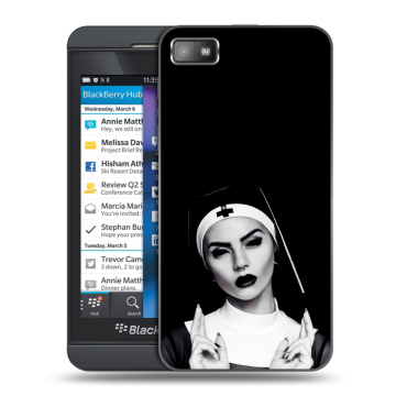 Пластиковый чехол на BlackBerry Z10 с принтом монашка Пластиковый чехол на BlackBerry Z10 с принтом монашка