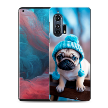 Силиконовый чехол на Motorola Edge Plus с принтом Мопс в шапке