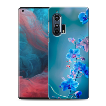 Силиконовый чехол на Motorola Edge Plus с принтом Голубые цветы