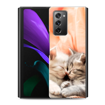 Пластиковый чехол на Samsung Galaxy Z Fold 2 с принтом Котята Пластиковый чехол на Samsung Galaxy Z Fold 2 с принтом Котята