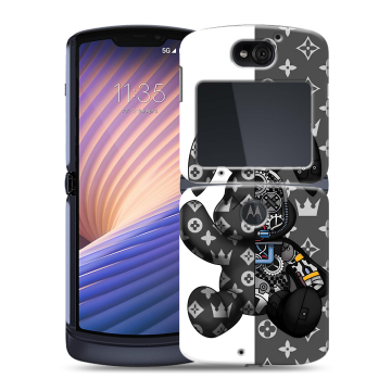 Пластиковый чехол на Motorola Razr 5G с принтом Луи робот Пластиковый чехол на Motorola Razr 5G с принтом Луи робот