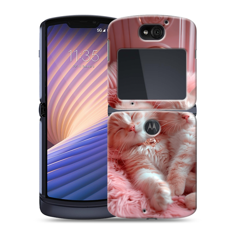 Пластиковый чехол на Motorola Razr 5G с принтом котята котики Пластиковый чехол на Motorola Razr 5G с принтом котята котики