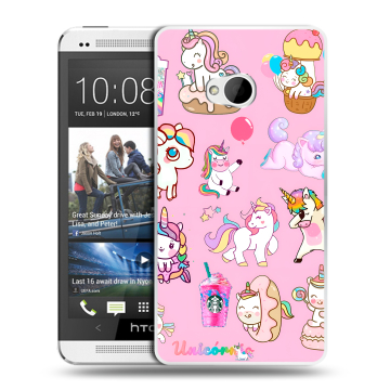 Пластиковый чехол на HTC One (M7) Dual SIM с принтом розовые единороги Пластиковый чехол на HTC One (M7) Dual SIM с принтом розовые единороги