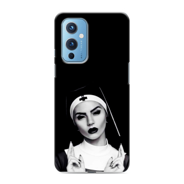 Силиконовый чехол на OnePlus 9 с принтом монашка