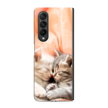 Пластиковый чехол на Samsung Galaxy Z Fold 3 с принтом Котята Пластиковый чехол на Samsung Galaxy Z Fold 3 с принтом Котята
