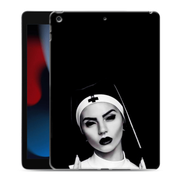 Силиконовый чехол на Ipad 10.2 (2021) с принтом монашка Силиконовый чехол на Ipad 10.2 (2021) с принтом монашка