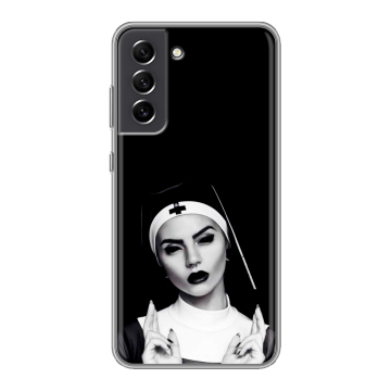 Силиконовый чехол на Samsung Galaxy S21 FE с принтом монашка Силиконовый чехол на Samsung Galaxy S21 FE с принтом монашка